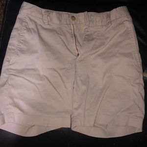 Never worn Southern Tide shorts